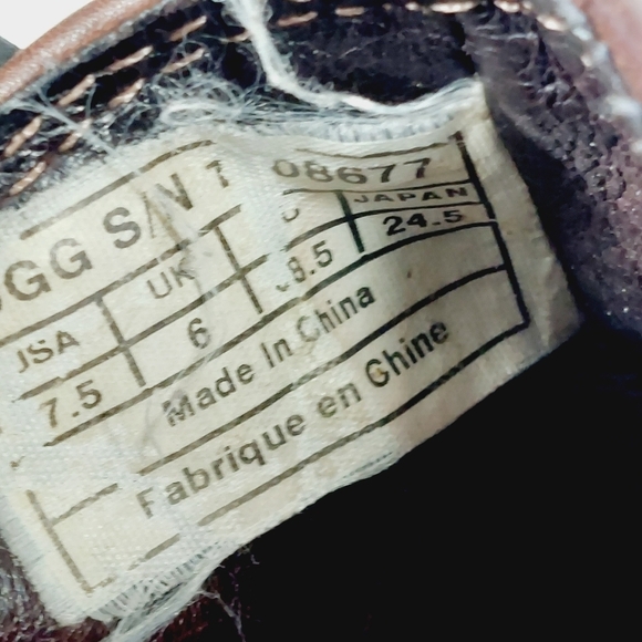 UGG Brown Leather Slip On Buckle Detail Side Zipper Ankle Riding Booties I205 - Picture 9 of 13